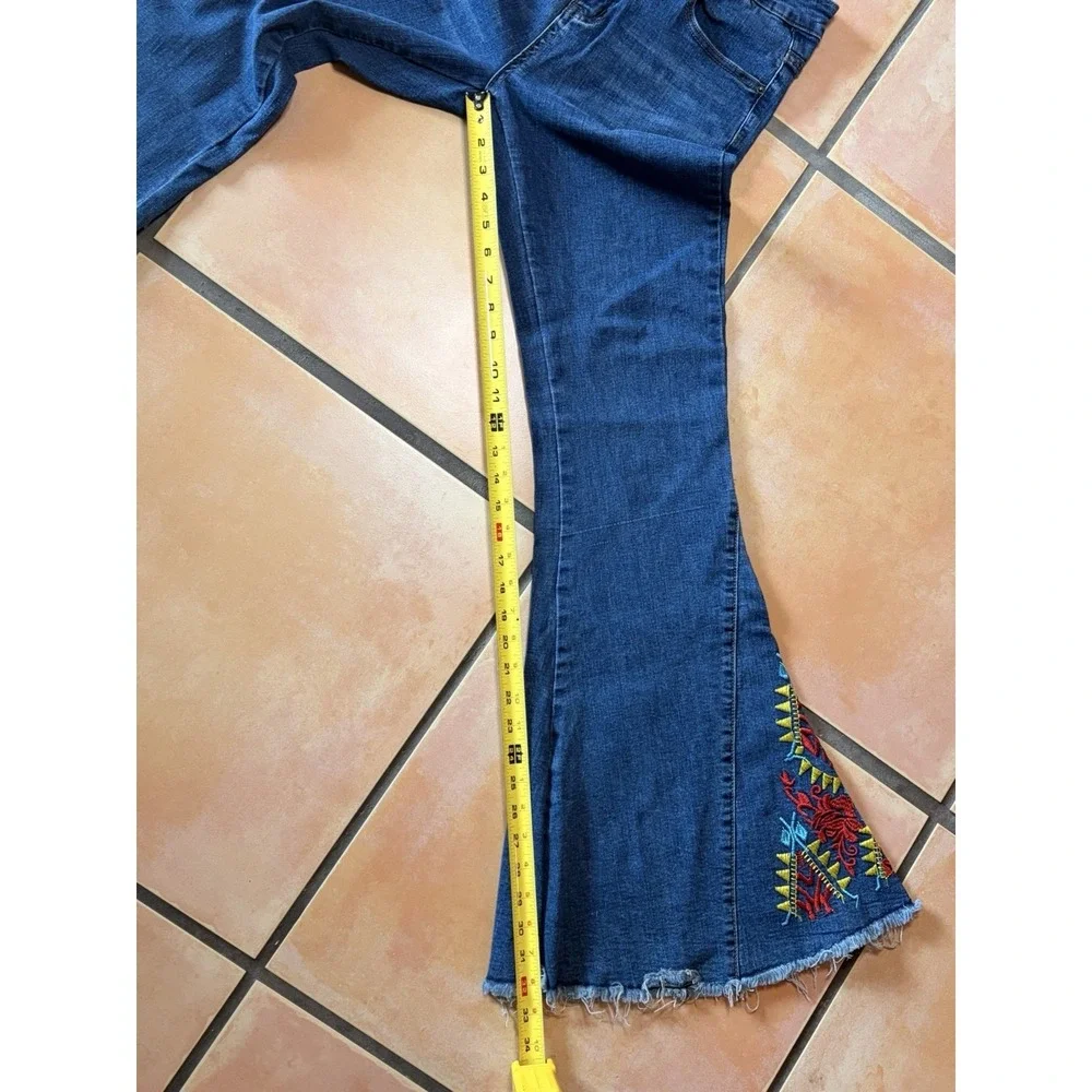 L&B Lucky Blessed Bell Bottom Mid Rise Flare Jeans Stretch Women's Size 10 - Picture 7 of 15